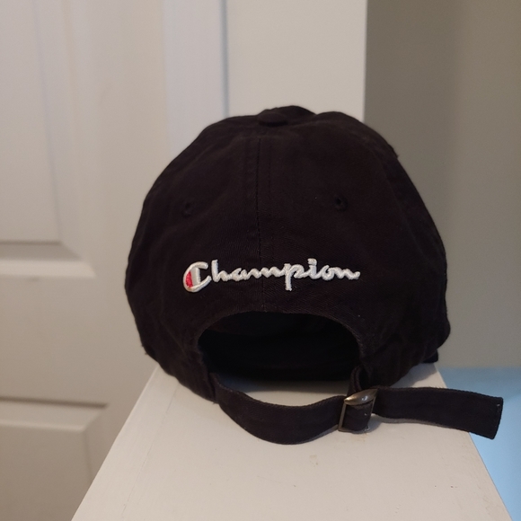 Champion Shoe Flow Embroidered Logo Black Hat - Picture 2 of 5